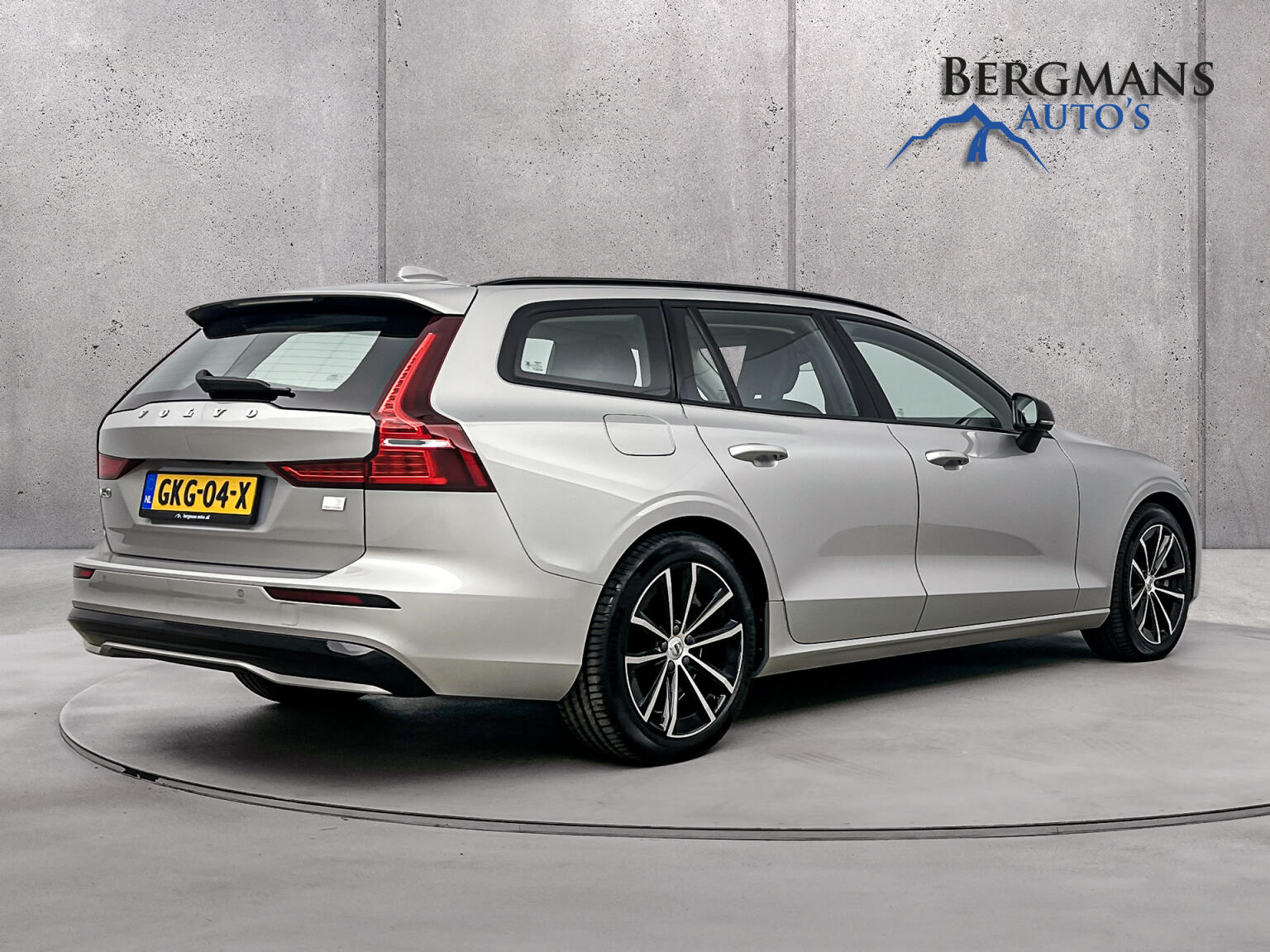 Volvo-V60-1